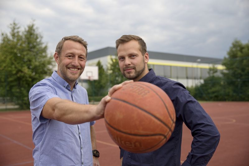 Jürgen Hempel (li.) und Kai Nagler engagieren sich für den Basketball in Wernigerode // Foto: privat